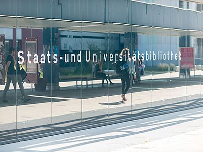 Haupteingang der Staats- und Universitätsbibliothek Bremen.