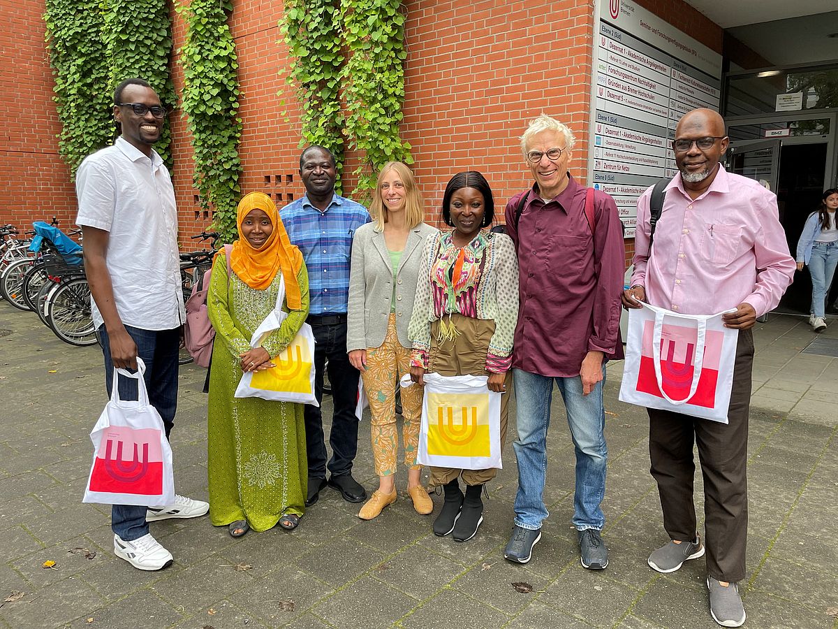 Kelm mit Gästen Professor Keim mit Gästen aus Afrika